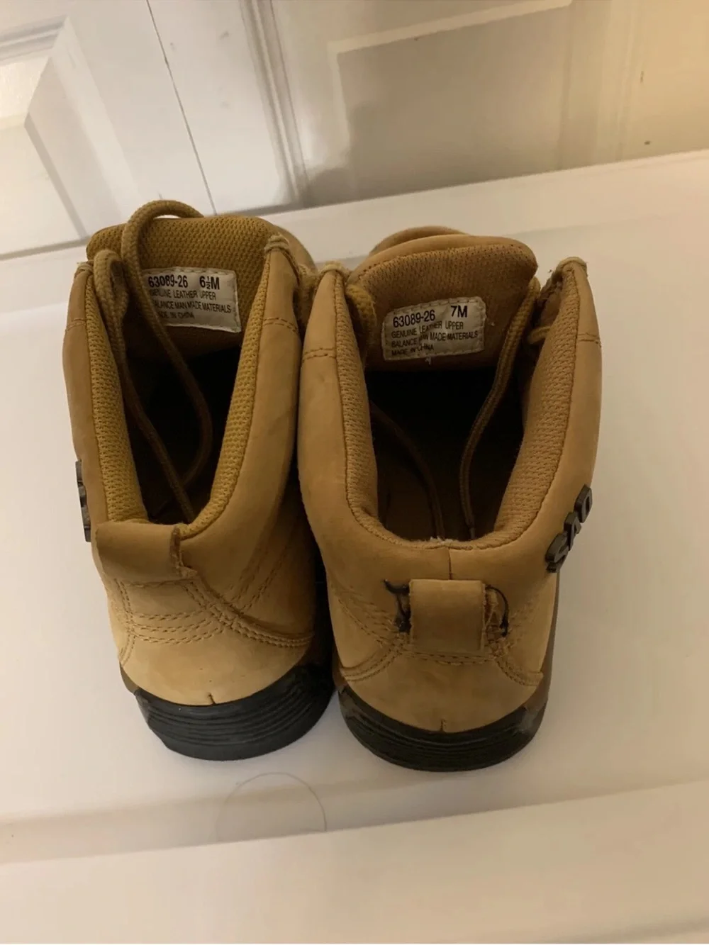 Stacy Adams Tan Chukka Boots Lace-Up Men's Casual